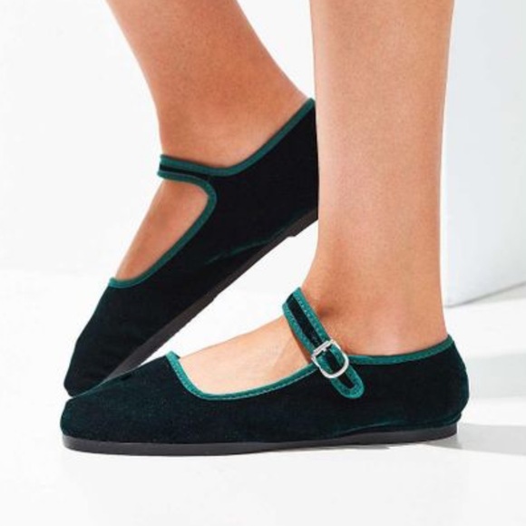Urban Outfitters Shoes - Green velvet Mary Jane flats